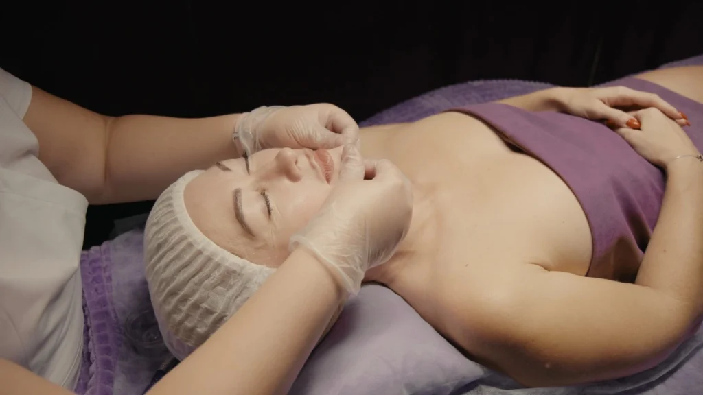 Facial Specialist Course by Meraki Esthetics